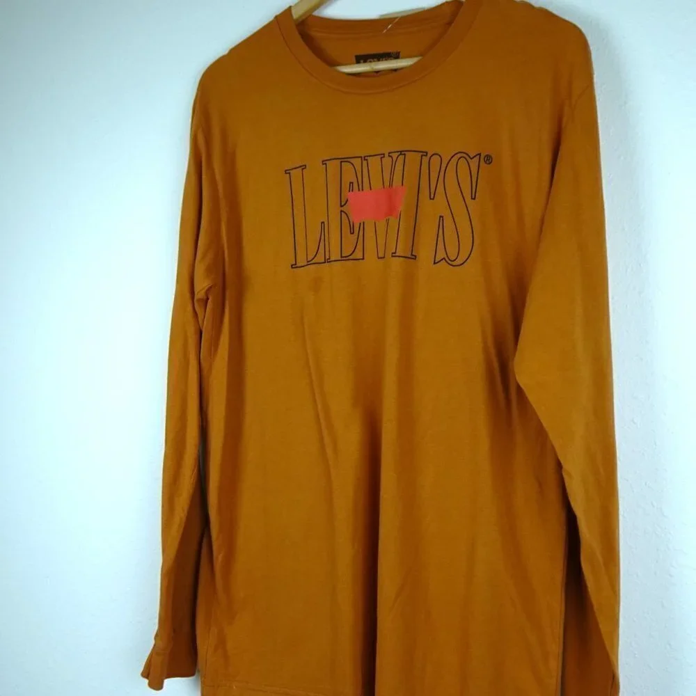 Levi's Long Sleeve T-Shirt Men's Size M Brown Spell Out Logo Flawed Read Descr